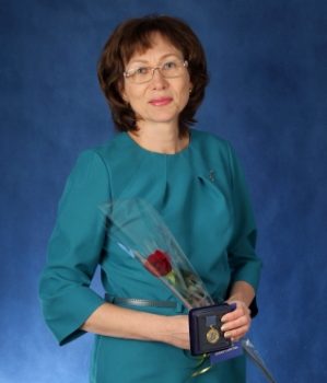 Преподаватель нашего факультета награждёна памятным знаком Министерства образования и науки Российской Федерации «За личный вклад в развитие дефектологии»