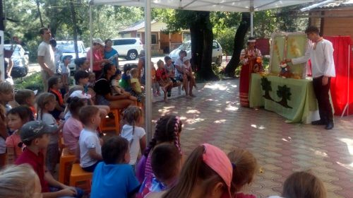 Волонтеры факультета социальной и коррекционной педагогики ВГСПУ приняли участие в городском празднике «Лето нашего детства»